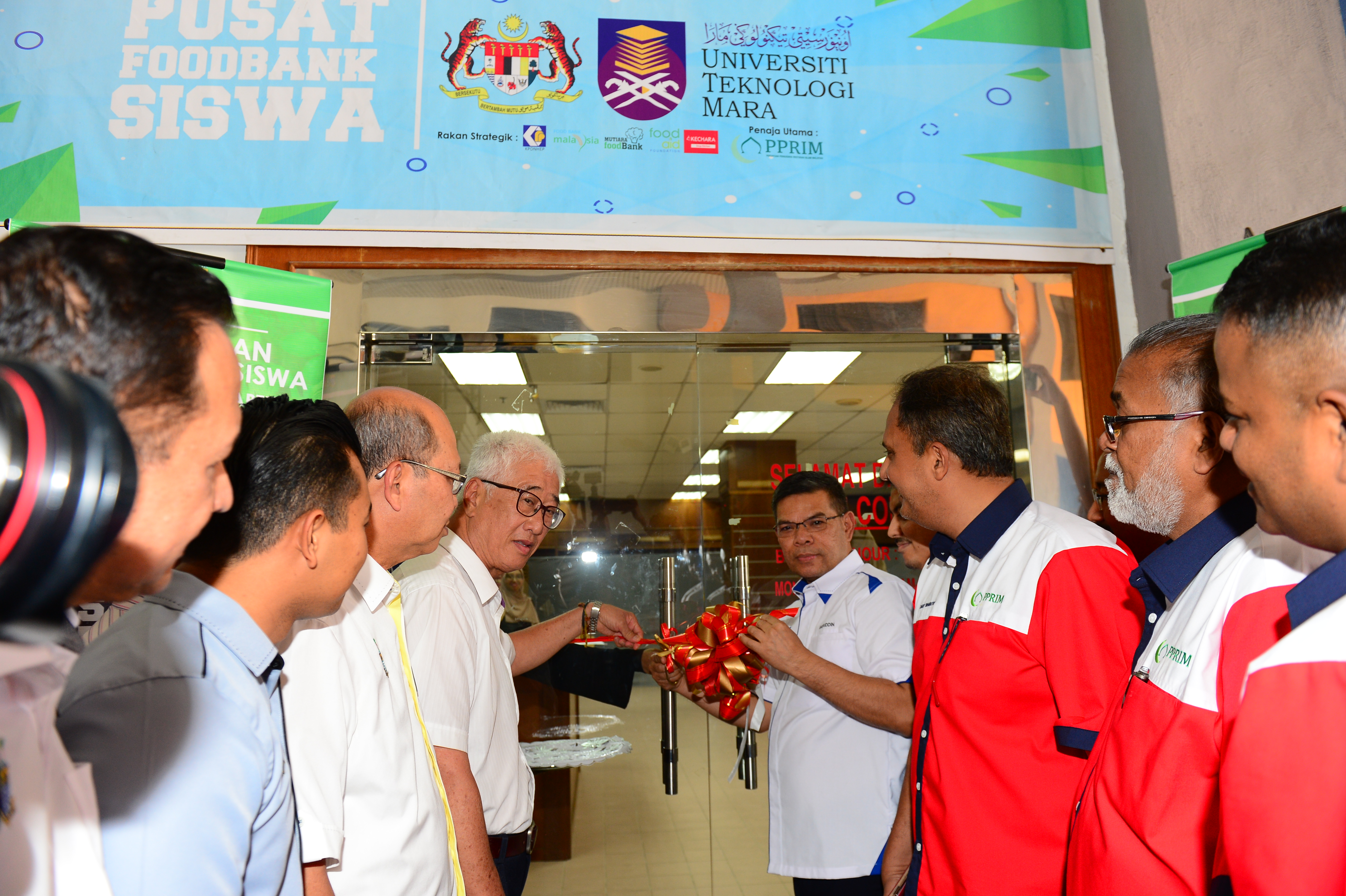 Read more about the article Universiti Teknologi MARA (UiTM) Permatang Pauh Food Bank Siswa Program Launching