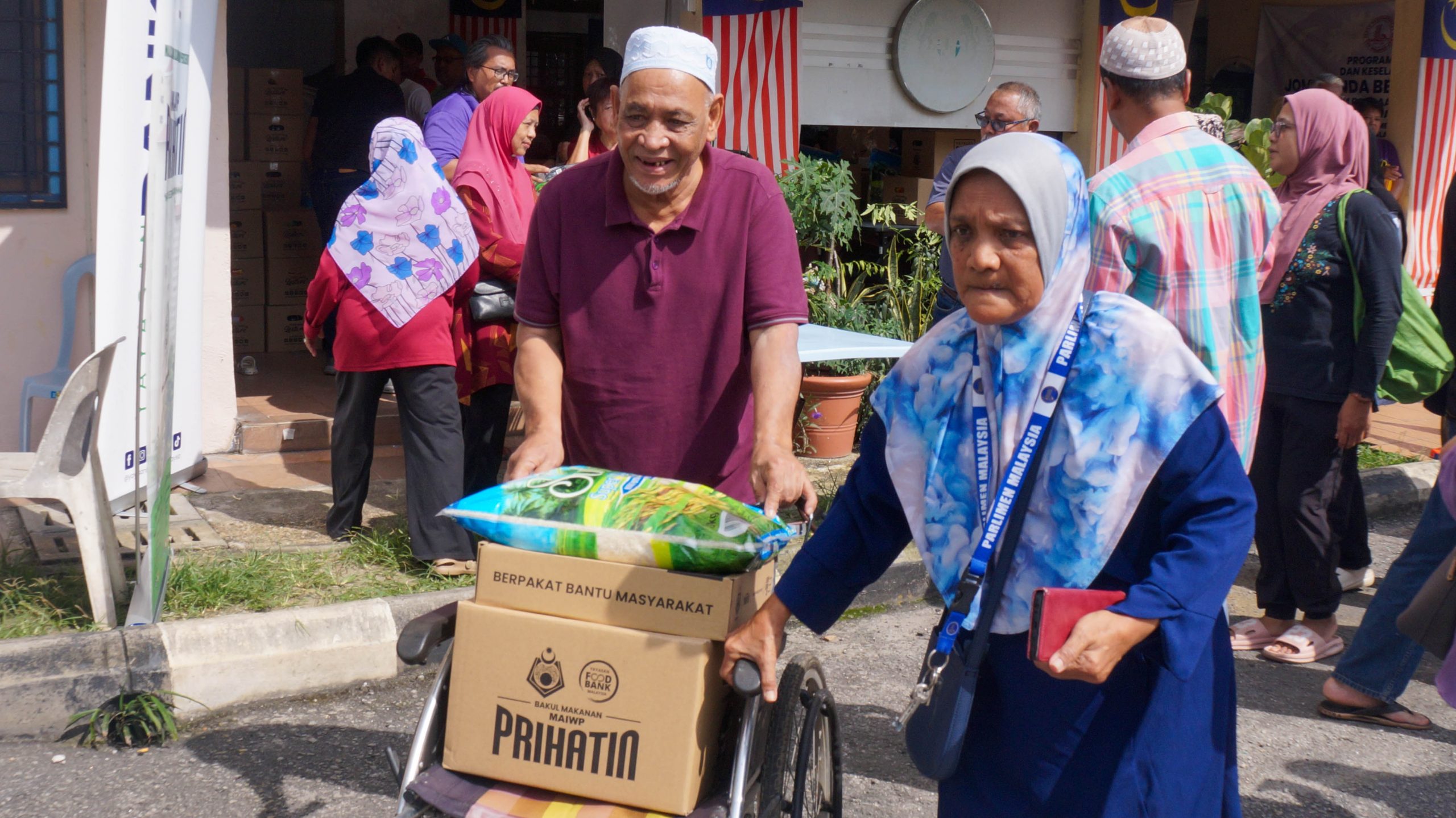 Read more about the article FOOD BANK LESTARI – MISI BANTUAN KEMANUSIAAN MAIWP PRIHATIN 2024 FASA 2