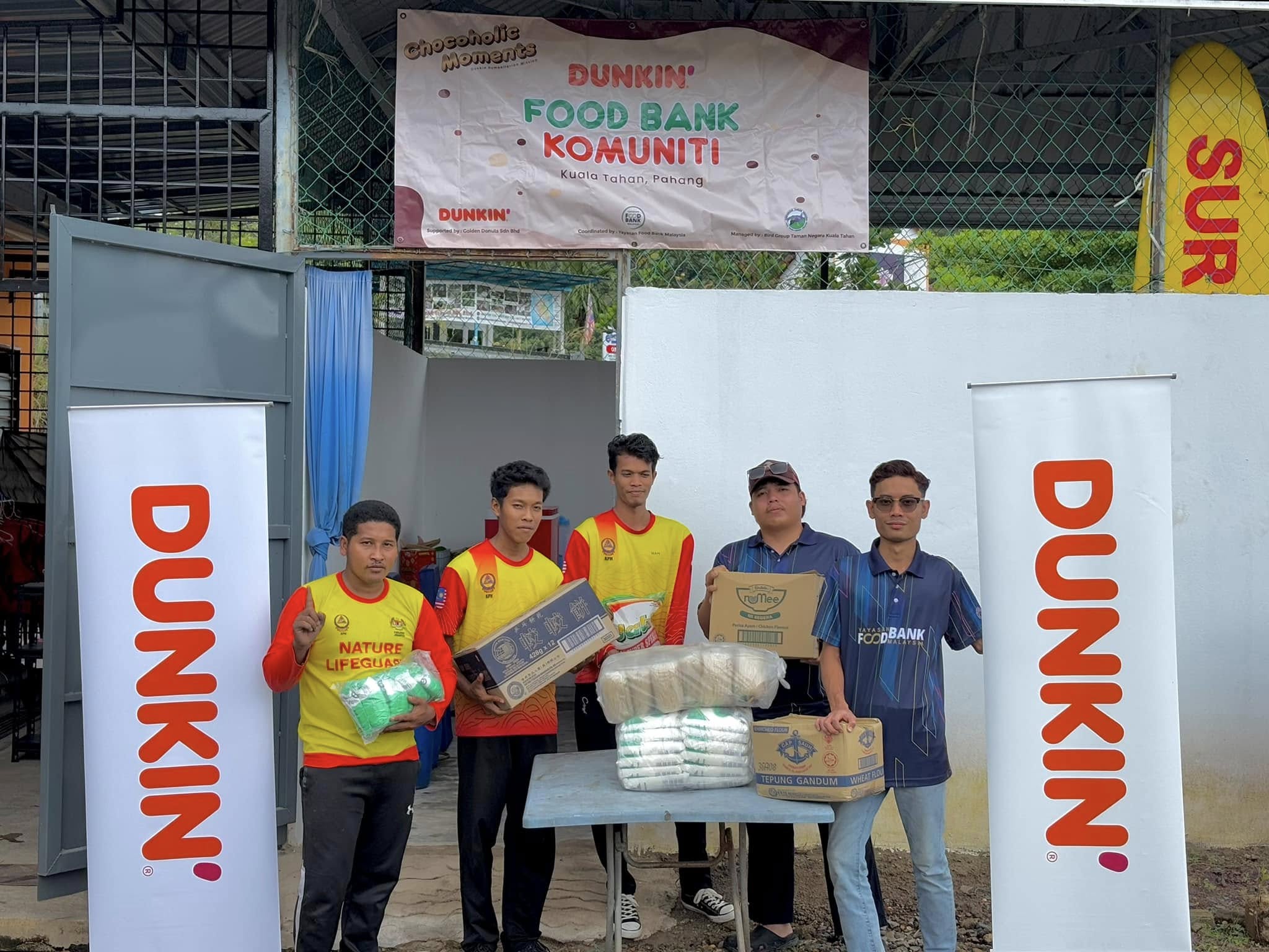 Read more about the article FOOD BANK KOMUNITI YFBM TAJAAN DUNKIN’ MALAYSIA DI KUALA TAHAN