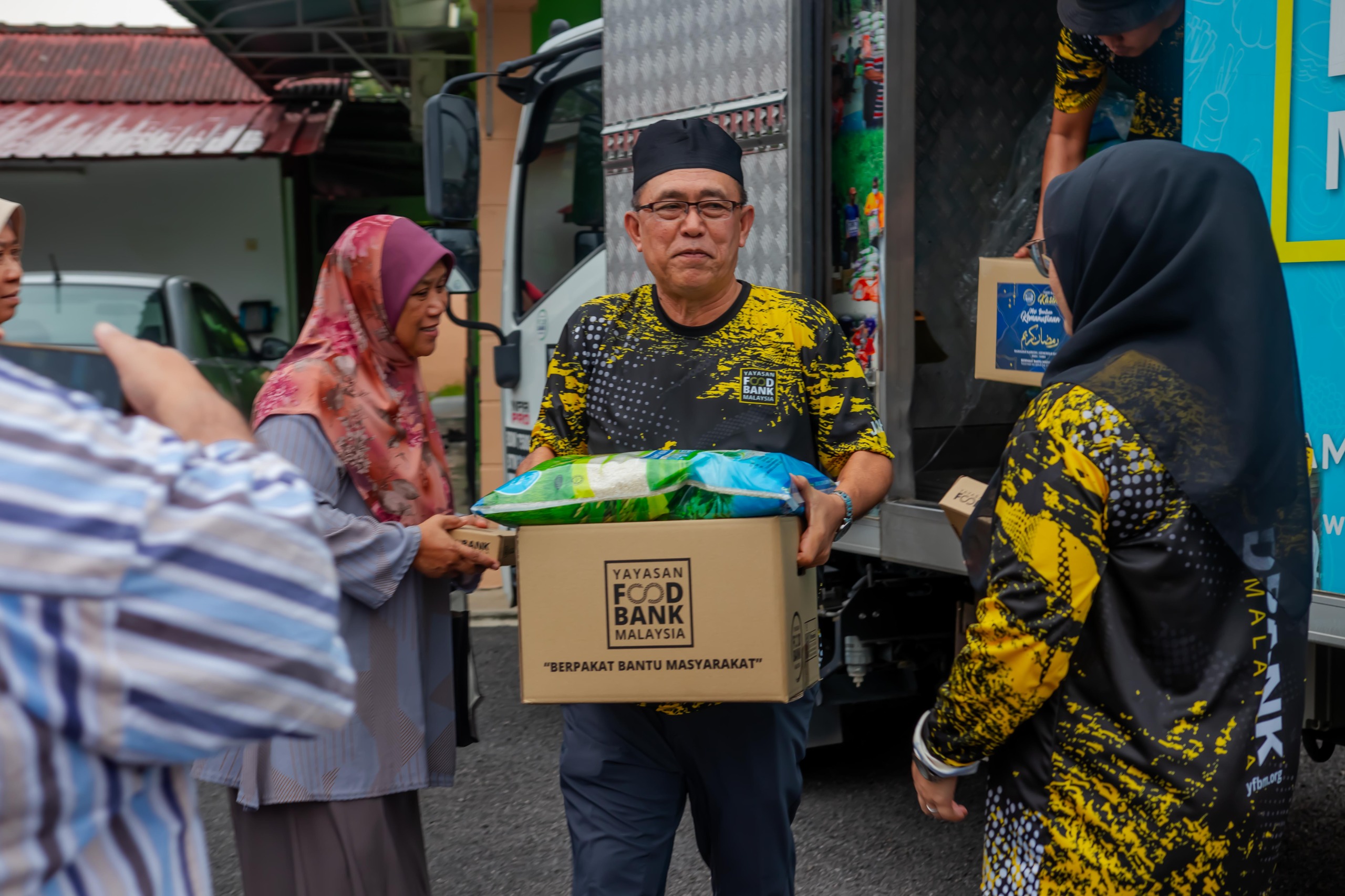 Read more about the article FOOD BANK KASIH – RAMADAN KAREEM DI KG SOLOK, KUALA SAWAH