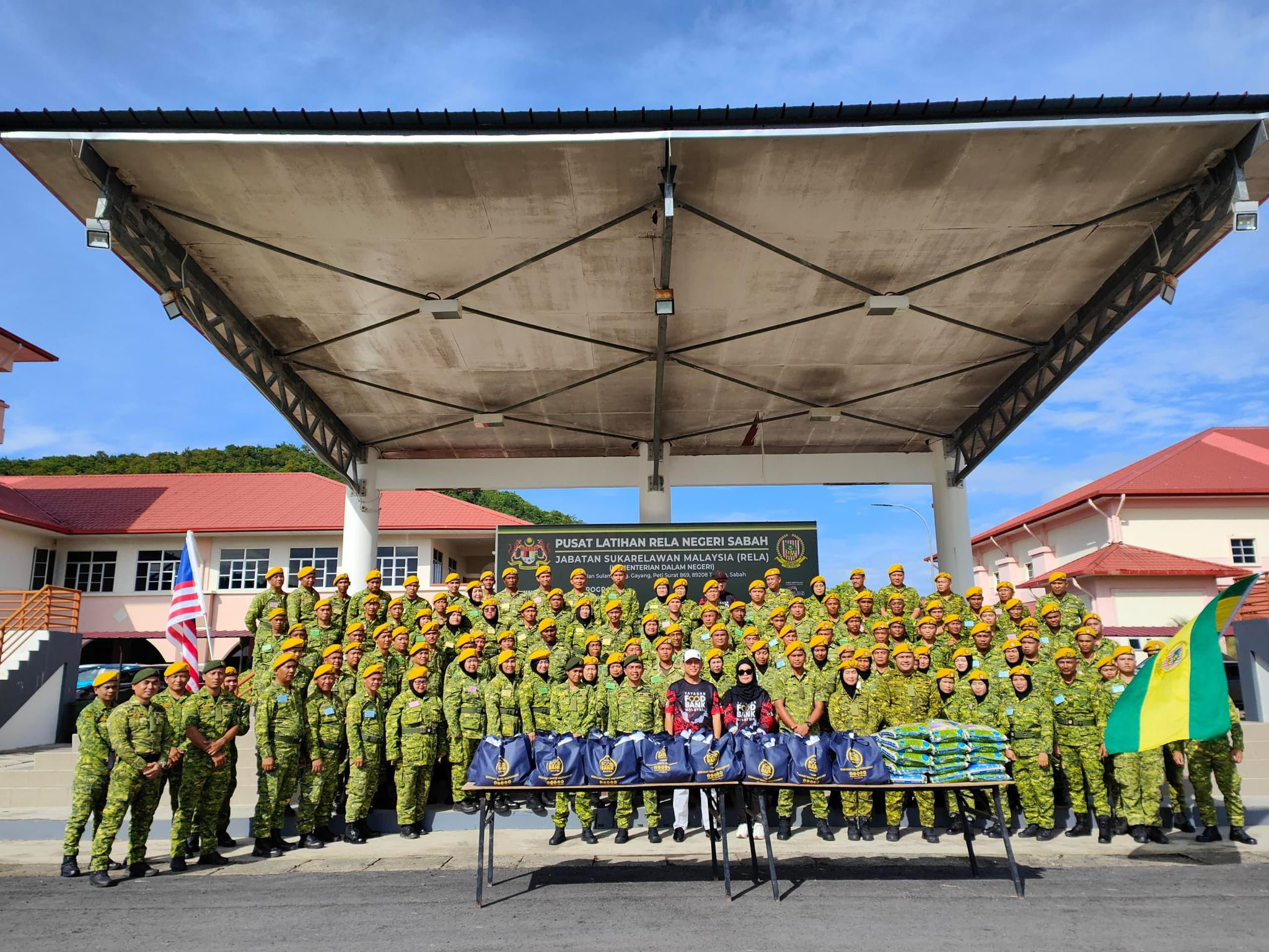 Read more about the article KONVOI KHIDMAT BAKTI SEMPENA ULANG TAHUN RELA MALAYSIA KE-53