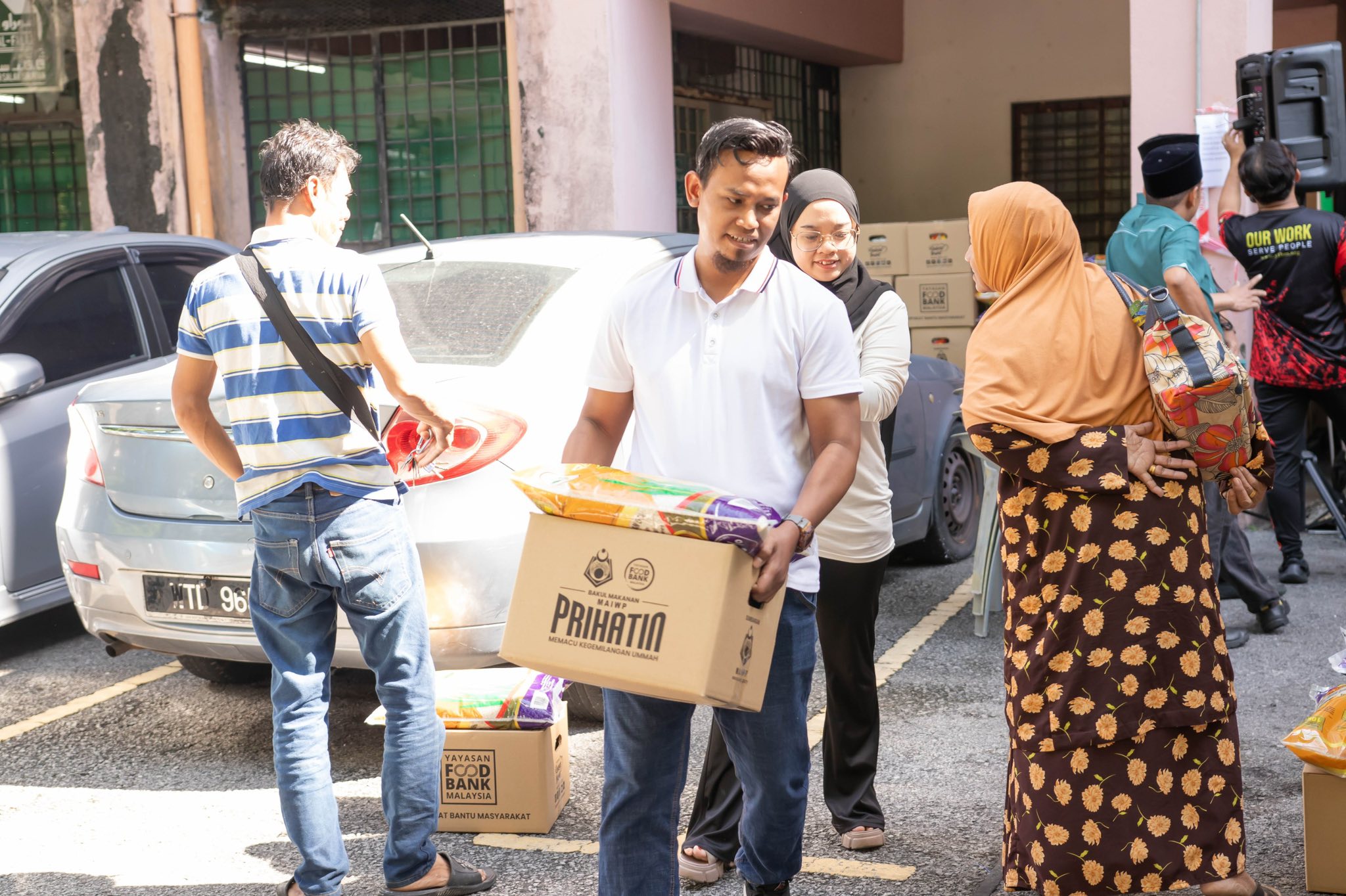 Read more about the article PROGRAM BAKUL MAKANAN MAIWP PRIHATIN KOMUNITI SEJAHTERA 2025