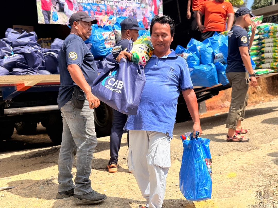 Read more about the article KEMBARA TENGKUJUH YFBM SUMBANGAN CIMB FOUNDATION | GUA MUSANG, KELANTAN