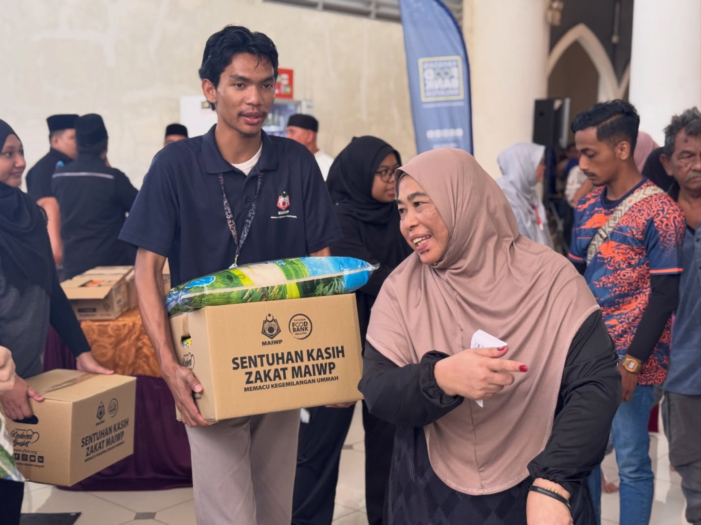 Read more about the article PROGRAM SENTUHAN KASIH ZAKAT MAIWP BERSAMA YAYASAN FOOD BANK MALAYSIA 2026 DI  MASJID ZAID IBNU THABIT, PPR DESA TUN RAZAK
